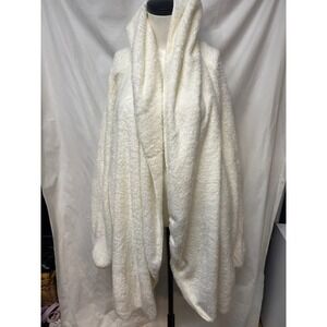 Netflix x UnHide Wearable Blanket Hooded Faux Fur Marshmallow Wrap Cream OS